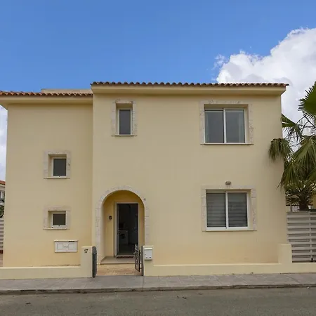 You And Your Family Will Love This 5 Star With Private Pool, Protaras 1458 * パラリムニ